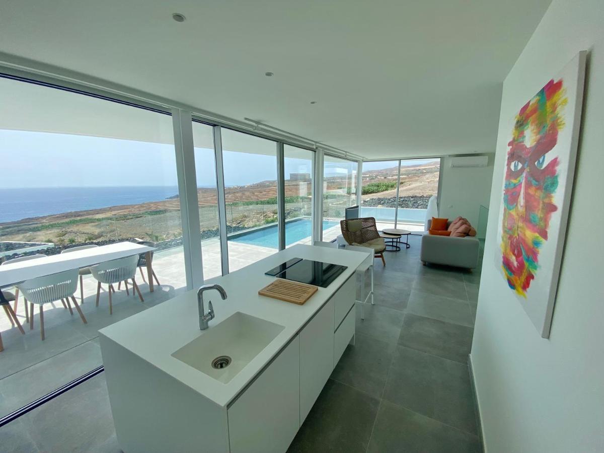 Rocavista - Villa With Heated Rooftop Pool And Amazing Ocean View أذيخي المظهر الخارجي الصورة
