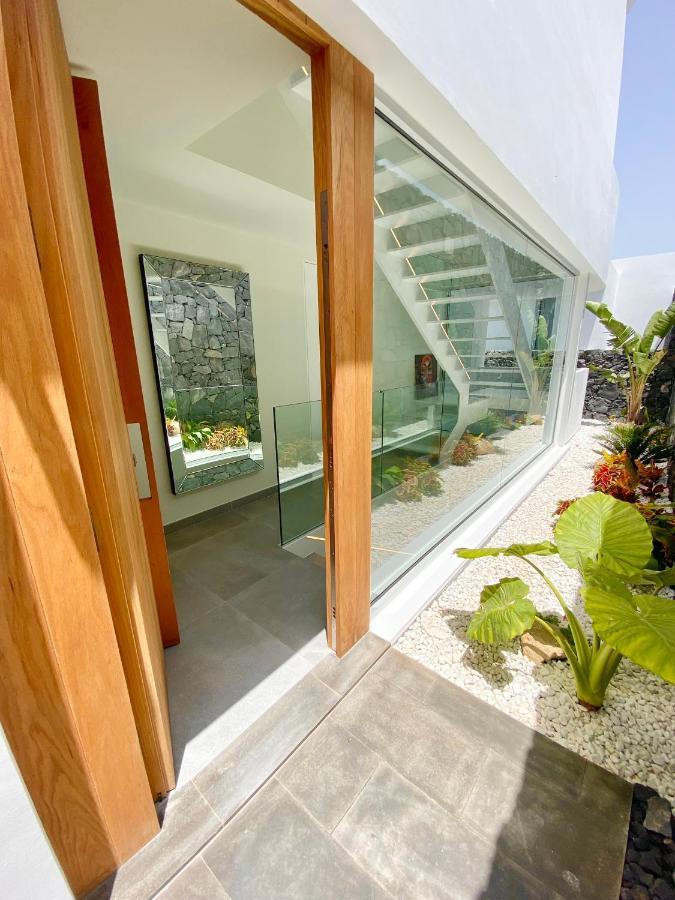 Rocavista - Villa With Heated Rooftop Pool And Amazing Ocean View أذيخي المظهر الخارجي الصورة